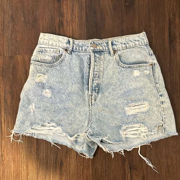 PacSun - High Rise Icon Short - Picture 2 of 3